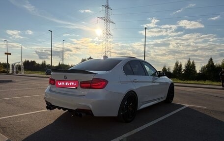 BMW 3 серия, 2017 год, 2 800 000 рублей, 3 фотография