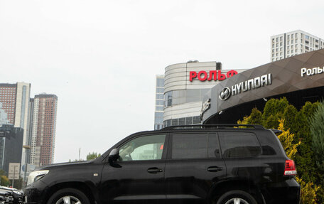 Toyota Land Cruiser 200, 2010 год, 2 968 000 рублей, 6 фотография