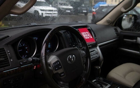 Toyota Land Cruiser 200, 2010 год, 2 968 000 рублей, 11 фотография