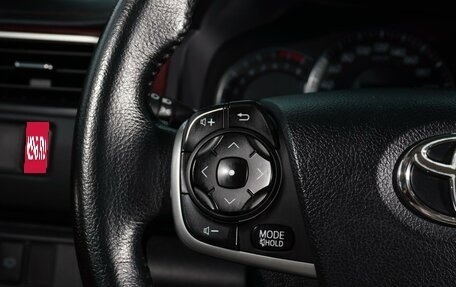 Toyota Camry, 2012 год, 1 599 000 рублей, 13 фотография