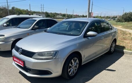 Volkswagen Jetta VI, 2014 год, 1 100 000 рублей, 1 фотография