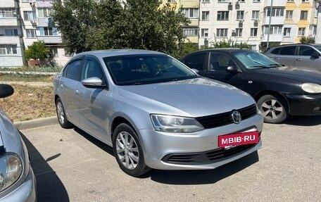 Volkswagen Jetta VI, 2014 год, 1 100 000 рублей, 4 фотография