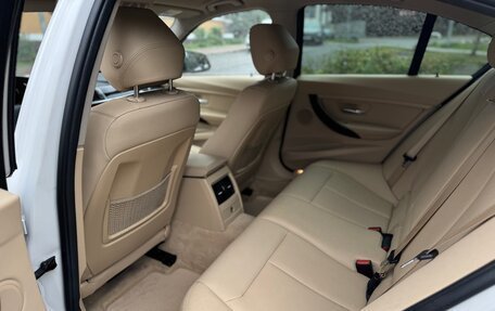 BMW 3 серия, 2016 год, 2 100 000 рублей, 11 фотография