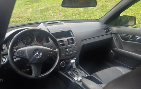 Mercedes-Benz C-Класс, 2011 год, 1 200 000 рублей, 6 фотография
