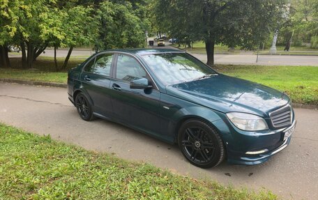 Mercedes-Benz C-Класс, 2011 год, 1 200 000 рублей, 13 фотография
