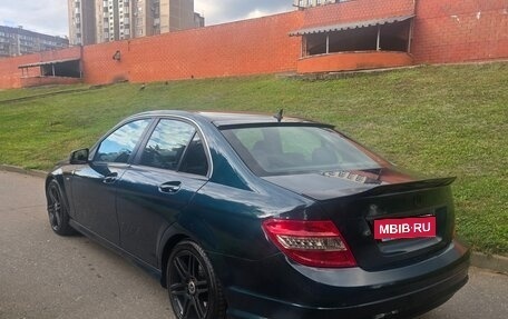 Mercedes-Benz C-Класс, 2011 год, 1 200 000 рублей, 10 фотография