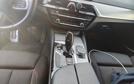 BMW 5 серия, 2018 год, 3 150 000 рублей, 11 фотография