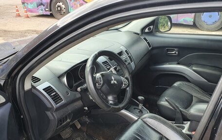 Mitsubishi Outlander III рестайлинг 3, 2007 год, 535 000 рублей, 5 фотография