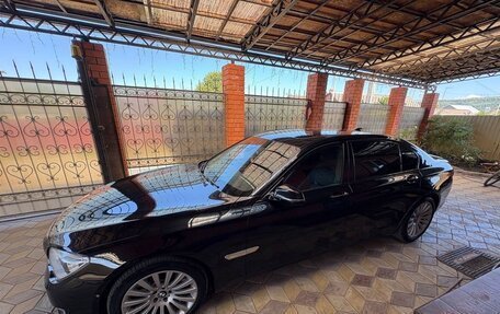 BMW 7 серия, 2013 год, 1 700 000 рублей, 3 фотография