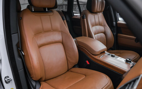 Land Rover Range Rover IV рестайлинг, 2020 год, 7 199 000 рублей, 30 фотография