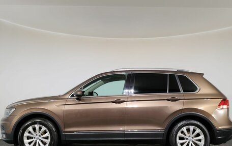 Volkswagen Tiguan II, 2018 год, 1 850 000 рублей, 8 фотография