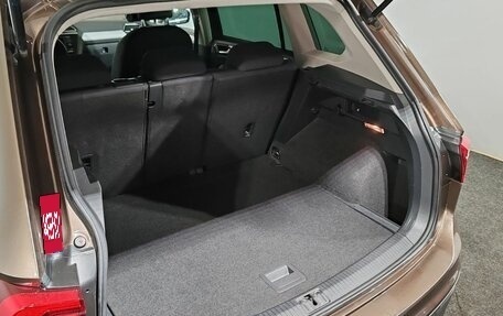 Volkswagen Tiguan II, 2018 год, 1 850 000 рублей, 19 фотография