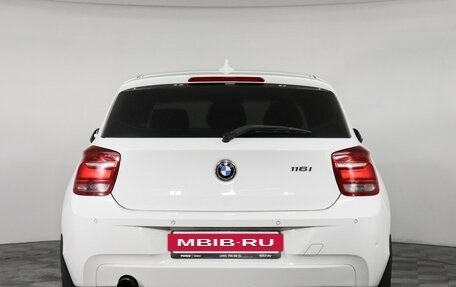 BMW 1 серия, 2011 год, 1 197 000 рублей, 4 фотография