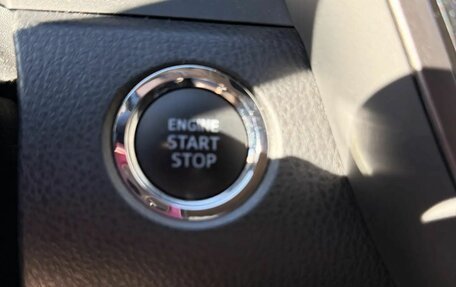 Toyota Camry, 2021 год, 2 900 000 рублей, 16 фотография