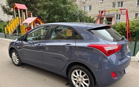 Hyundai i30 II рестайлинг, 2012 год, 850 000 рублей, 3 фотография