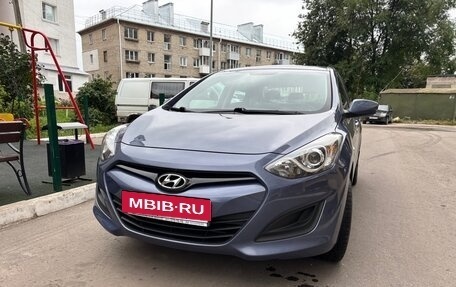 Hyundai i30 II рестайлинг, 2012 год, 850 000 рублей, 4 фотография