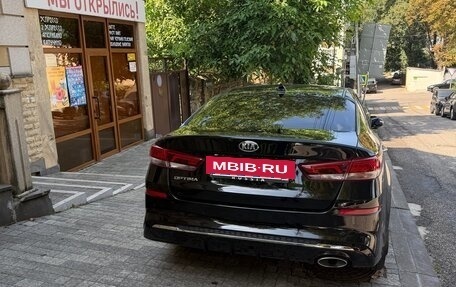 KIA Optima IV, 2019 год, 1 950 000 рублей, 2 фотография
