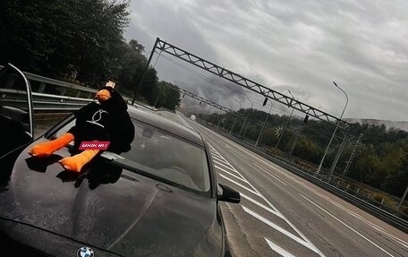 BMW 5 серия, 2016 год, 2 000 000 рублей, 2 фотография
