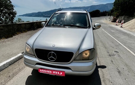 Mercedes-Benz M-Класс, 2000 год, 595 000 рублей, 2 фотография