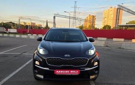 KIA Sportage IV рестайлинг, 2019 год, 1 900 000 рублей, 3 фотография