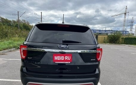 Ford Explorer VI, 2017 год, 2 680 000 рублей, 8 фотография