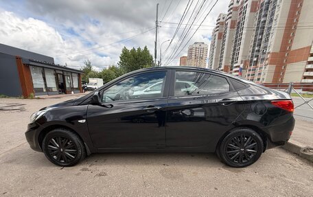 Hyundai Solaris II рестайлинг, 2011 год, 690 000 рублей, 3 фотография