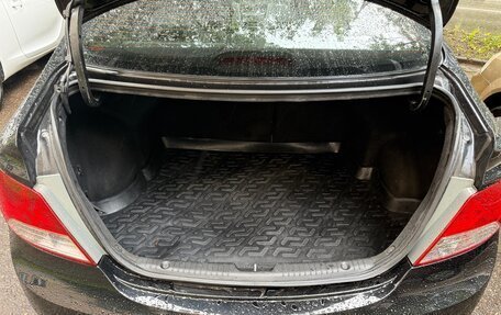 Hyundai Solaris II рестайлинг, 2011 год, 690 000 рублей, 11 фотография