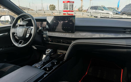 Toyota Camry, 2025 год, 4 125 000 рублей, 9 фотография