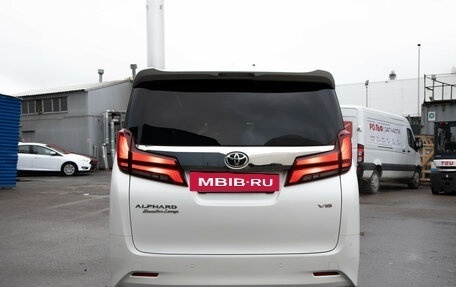 Toyota Alphard III, 2019 год, 4 490 000 рублей, 7 фотография