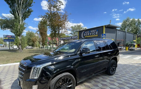 Cadillac Escalade IV, 2018 год, 5 600 000 рублей, 3 фотография