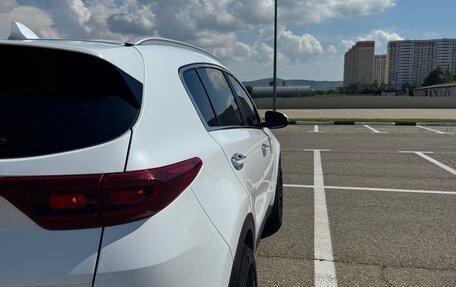 KIA Sportage IV рестайлинг, 2021 год, 2 550 000 рублей, 4 фотография