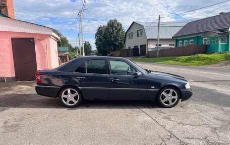 Mercedes-Benz C-Класс, 1997 год, 370 000 рублей, 2 фотография