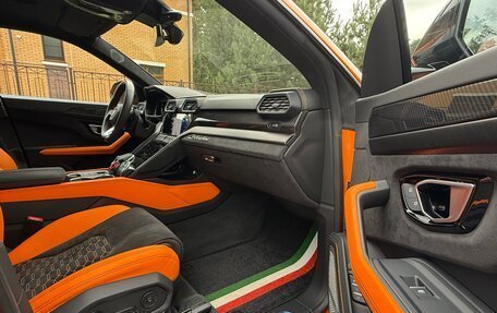 Lamborghini Urus I, 2022 год, 26 400 000 рублей, 8 фотография