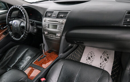 Toyota Camry, 2010 год, 1 329 000 рублей, 13 фотография
