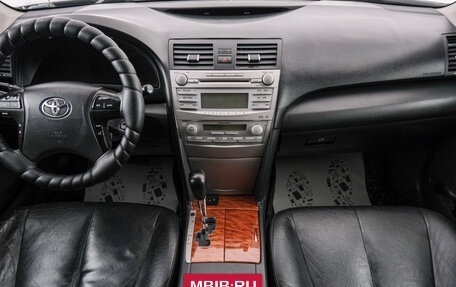 Toyota Camry, 2010 год, 1 329 000 рублей, 11 фотография
