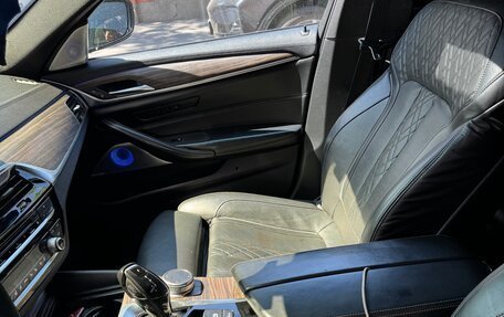 BMW 5 серия, 2018 год, 3 440 000 рублей, 12 фотография