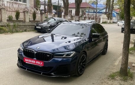 BMW 5 серия, 2018 год, 3 440 000 рублей, 3 фотография