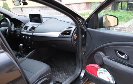 Renault Megane III, 2011 год, 380 000 рублей, 6 фотография