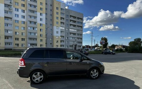 Opel Zafira B, 2011 год, 730 000 рублей, 4 фотография