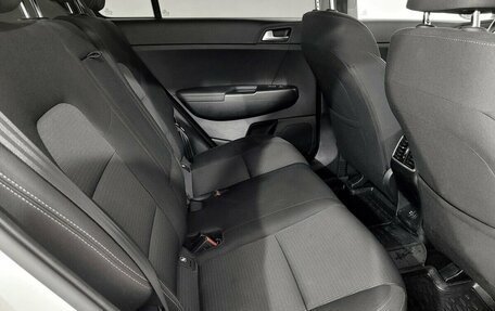 KIA Sportage IV рестайлинг, 2022 год, 2 700 000 рублей, 12 фотография