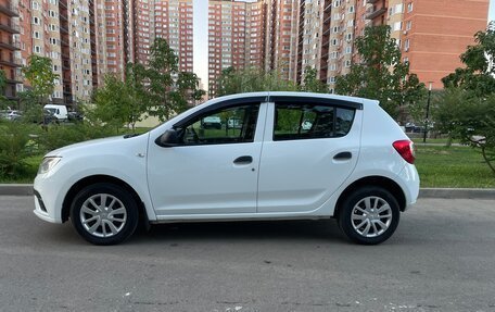Renault Sandero II рестайлинг, 2020 год, 865 000 рублей, 3 фотография