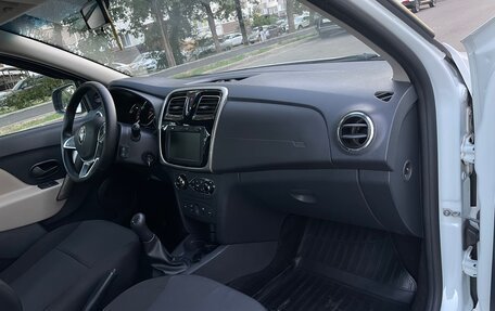 Renault Sandero II рестайлинг, 2020 год, 865 000 рублей, 15 фотография
