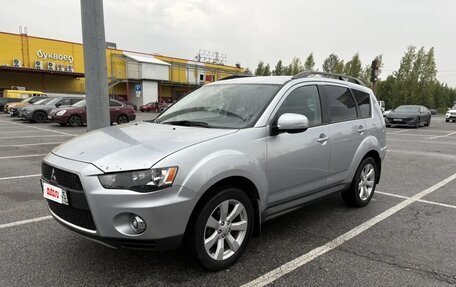 Mitsubishi Outlander III рестайлинг 3, 2011 год, 950 000 рублей, 3 фотография