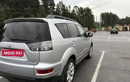 Mitsubishi Outlander III рестайлинг 3, 2011 год, 950 000 рублей, 6 фотография