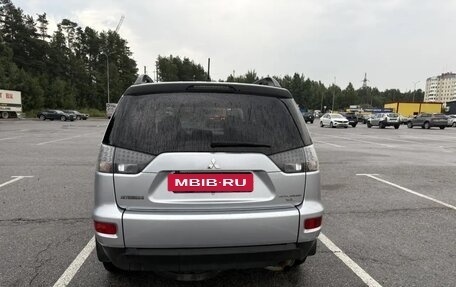 Mitsubishi Outlander III рестайлинг 3, 2011 год, 950 000 рублей, 5 фотография
