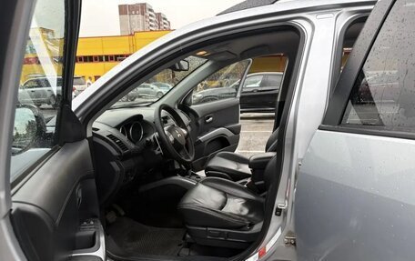 Mitsubishi Outlander III рестайлинг 3, 2011 год, 950 000 рублей, 13 фотография