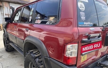 Nissan Patrol, 1998 год, 1 480 000 рублей, 7 фотография