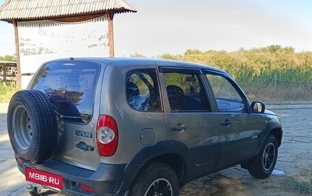 Chevrolet Niva I рестайлинг, 2011 год, 520 000 рублей, 5 фотография