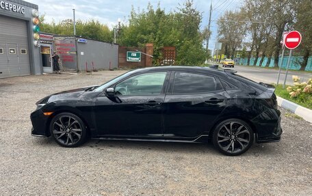 Honda Civic IX, 2018 год, 1 800 000 рублей, 4 фотография