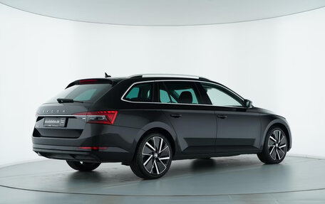 Skoda Superb III рестайлинг, 2023 год, 4 169 238 рублей, 4 фотография